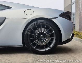 McLaren 570 570GT  419KW, Ako nové ib 2018