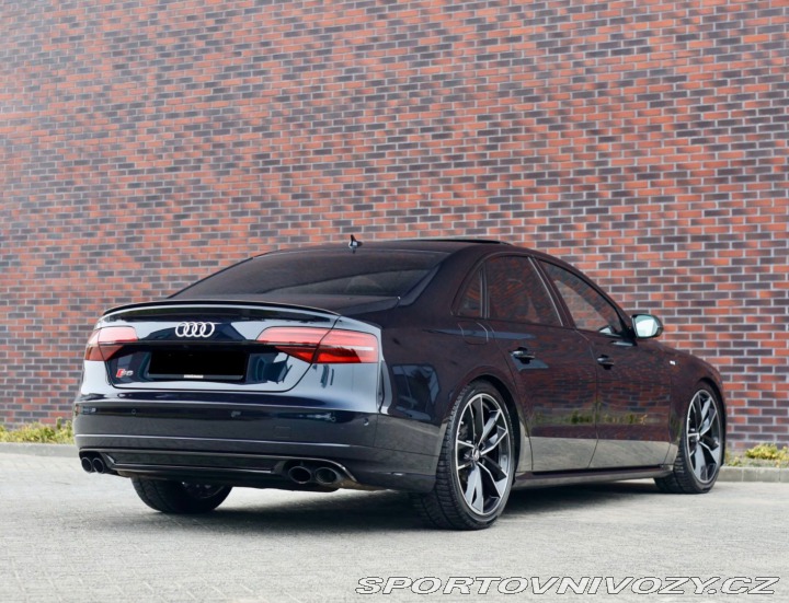 Audi S8 Plus 4.0 TFSI V8 quattro 2016