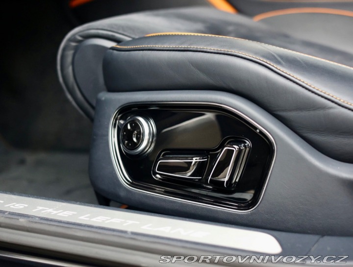 Audi S8 Plus 4.0 TFSI V8 quattro 2016