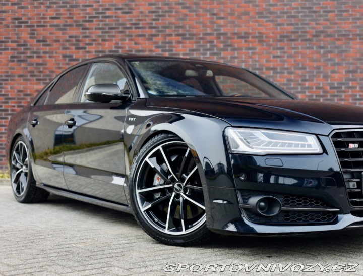 Audi S8 Plus 4.0 TFSI V8 quattro 2016