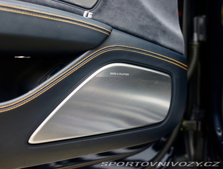 Audi S8 Plus 4.0 TFSI V8 quattro 2016