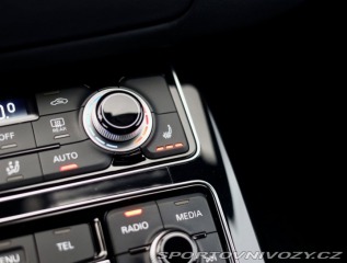 Audi S8 Plus 4.0 TFSI V8 quattro 2016