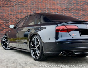 Audi S8 Plus 4.0 TFSI V8 quattro 2016