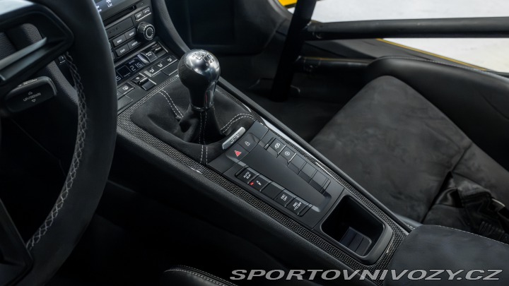 Porsche Cayman GT4 MANTHEY, MANUAL 2019