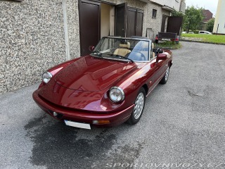 Alfa Romeo Spider 2,0i 88 kW