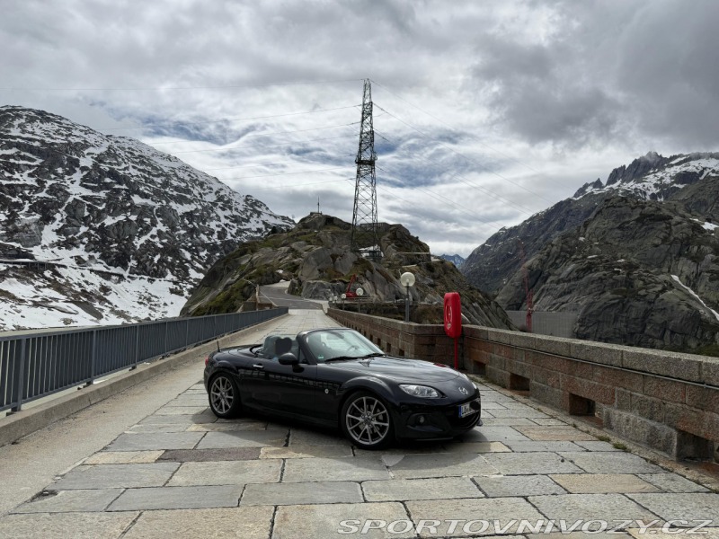 Mazda MX-5 NC PRHT (Recaro)
