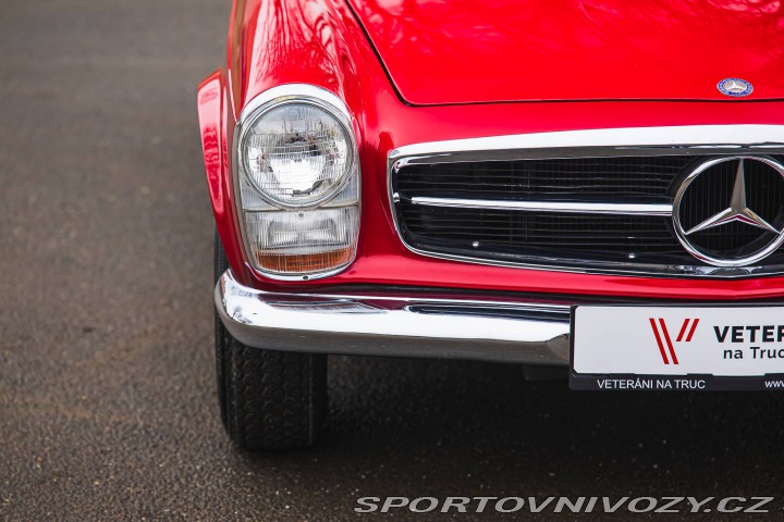 Mercedes-Benz SL 230 SL Pagoda 1966