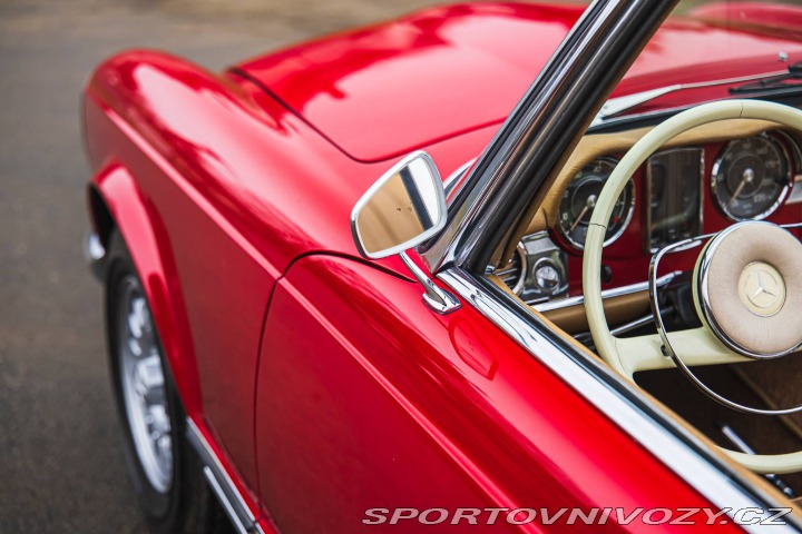 Mercedes-Benz SL 230 SL Pagoda 1966