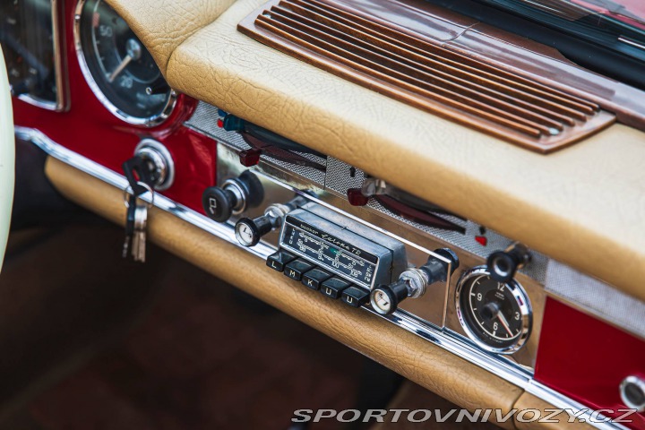 Ostatní značky Ostatní modely Mercedes Benz 230 SL Pagoda 1966