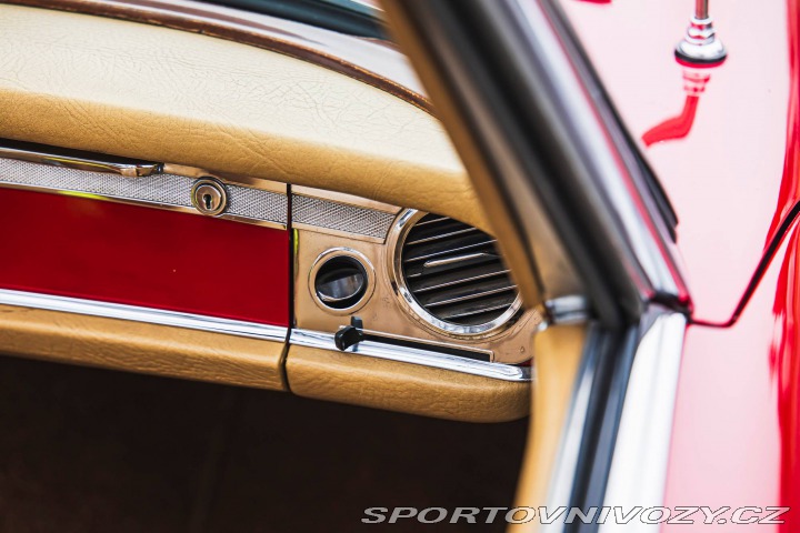 Mercedes-Benz SL 230 SL Pagoda 1966