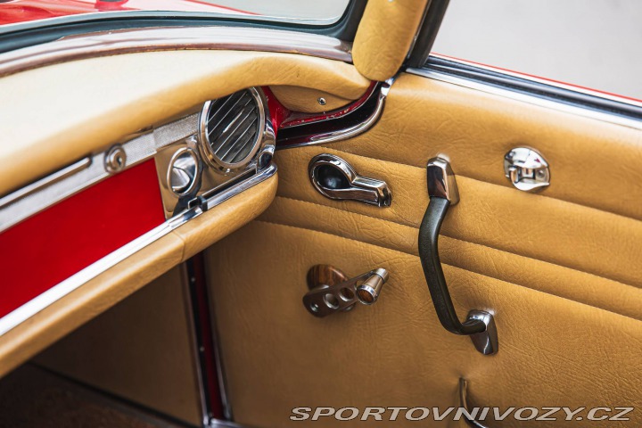 Mercedes-Benz SL 230 SL Pagoda 1966