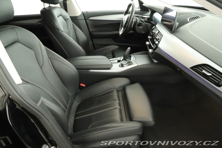 BMW 6 GT  640i xDrive GT 2022