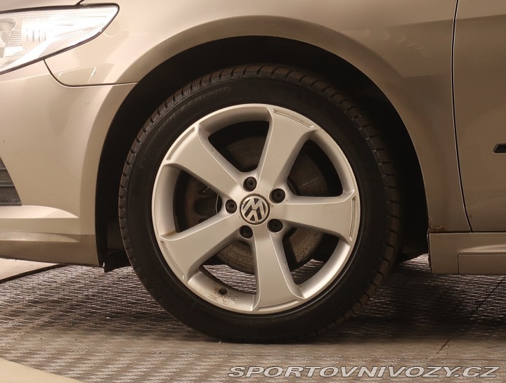 Volkswagen Passat CC CC Sportline 2.0 TDI 2011
