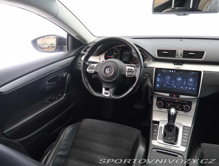 Volkswagen Passat CC CC Sportline 2.0 TDI 2011