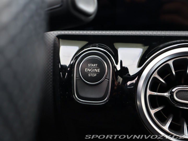 Mercedes-Benz CLA 250 e 2022