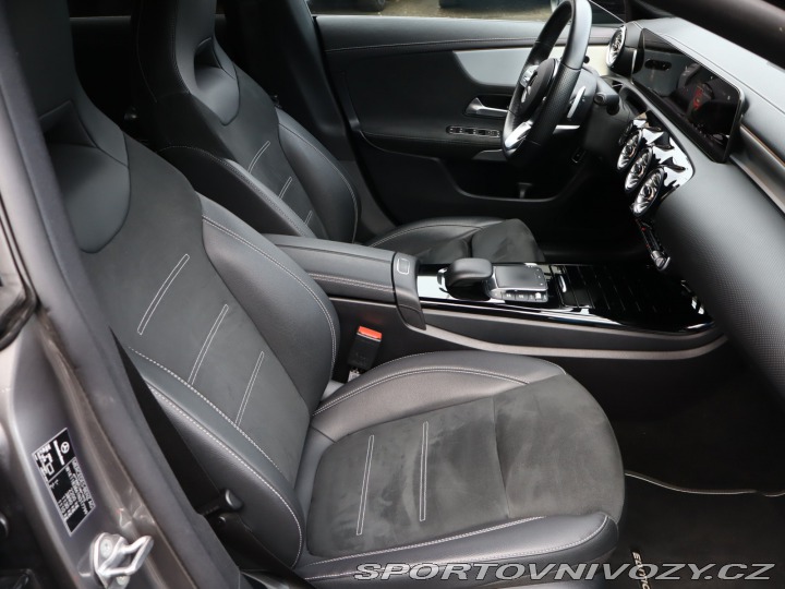 Mercedes-Benz CLA 250 e 2022