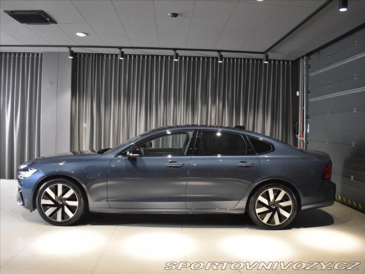 Volvo S90 2,0 T8 AWD Ultimate Pano, 2024