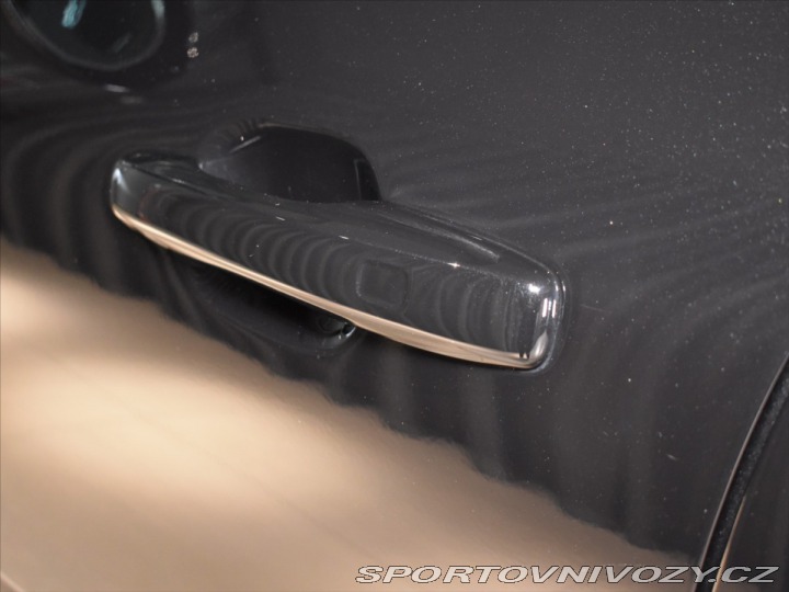 Volvo Ostatní modely XC60 2,0 T8 AWD Black Edition 2025