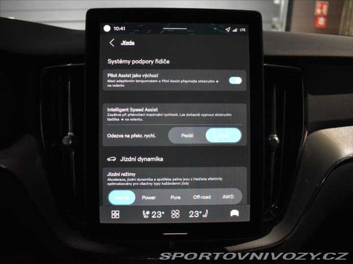 Volvo Ostatní modely XC60 2,0 T8 AWD Black Edition 2025