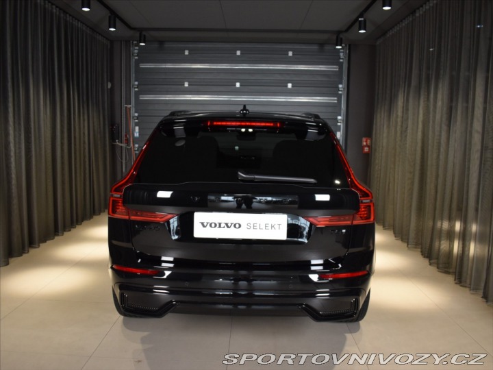 Volvo Ostatní modely XC60 2,0 T8 AWD Black Edition 2025