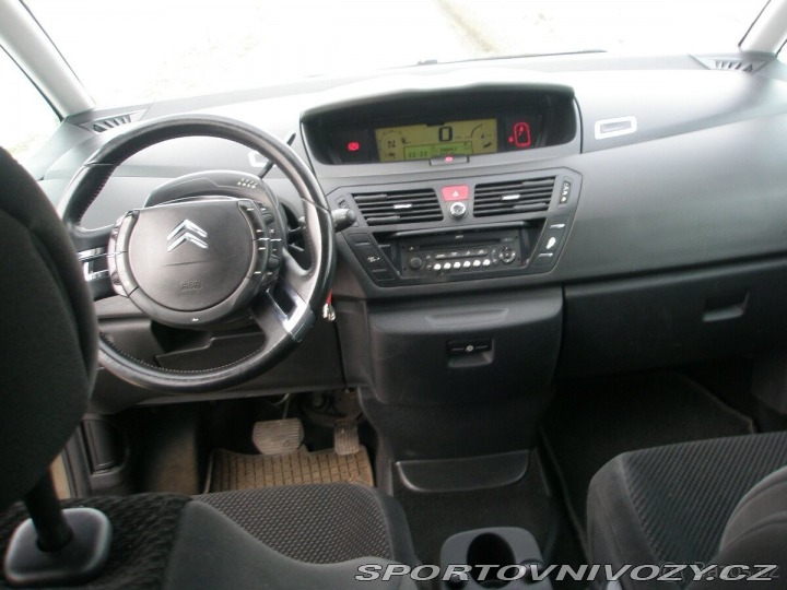 Citroën Ostatní modely C4 Picasso 2,0   103Kw benzín 1800