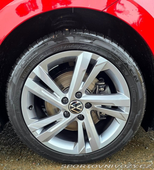 Volkswagen Golf Variant 2,0   TDI 110 kW 2024