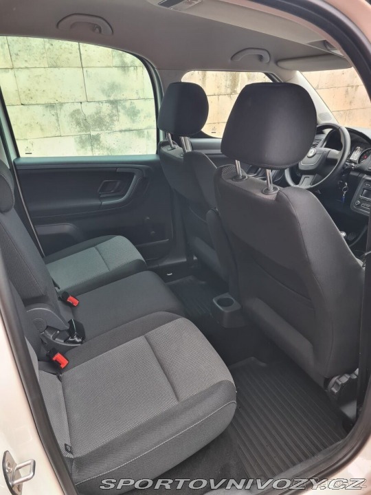 Škoda Ostatní modely Roomster 1,2   TSI, Serviska, Nové 1800