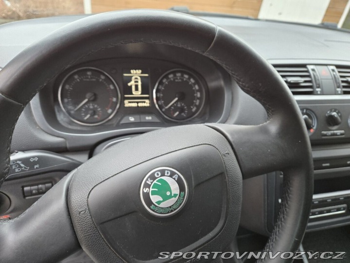 Škoda Ostatní modely Roomster 1,2   TSI, Serviska, Nové 1800