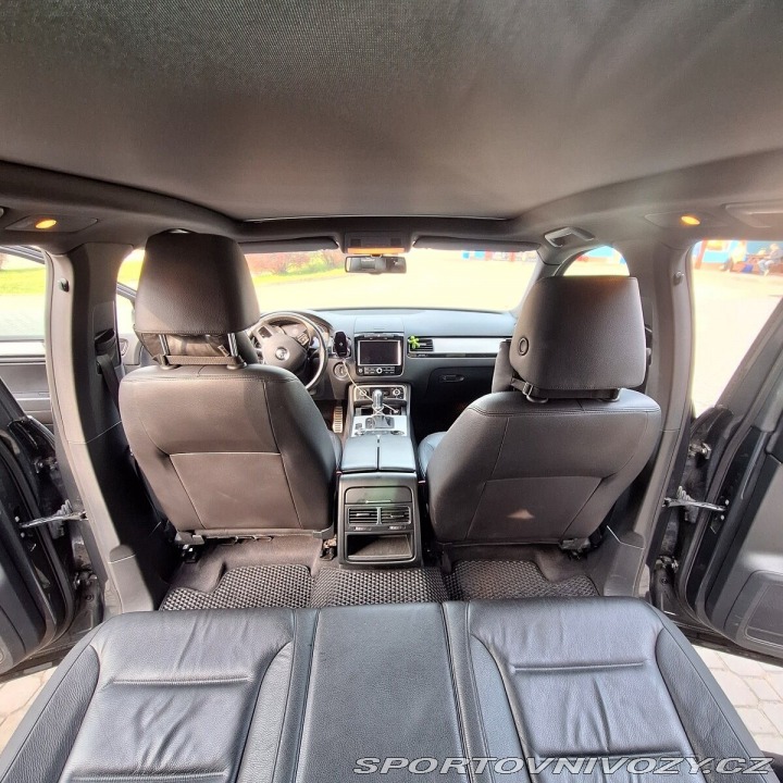 Volkswagen Ostatní modely Touareg 3,0 2013