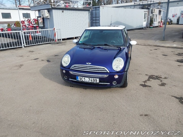 Mini Cooper 1,6   One 2006