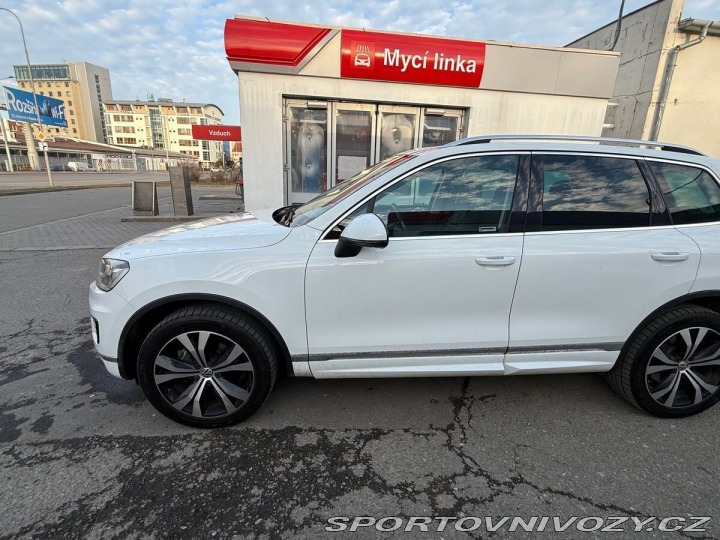 Volkswagen Ostatní modely Touareg 3,0 2015