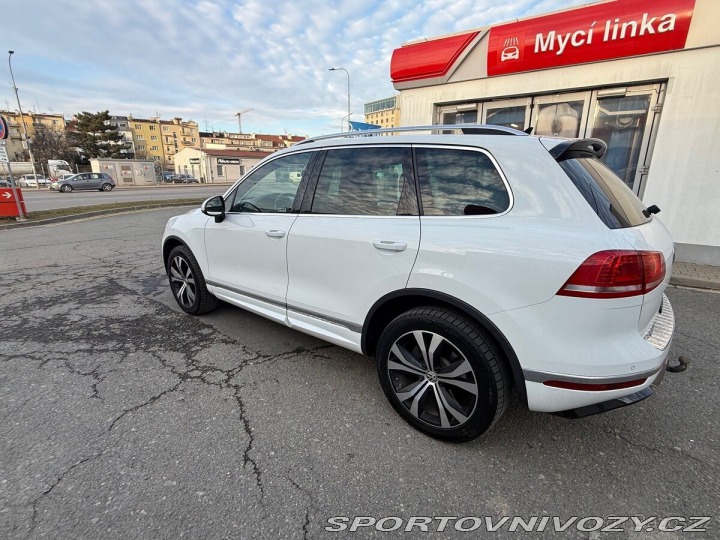 Volkswagen Ostatní modely Touareg 3,0 2015