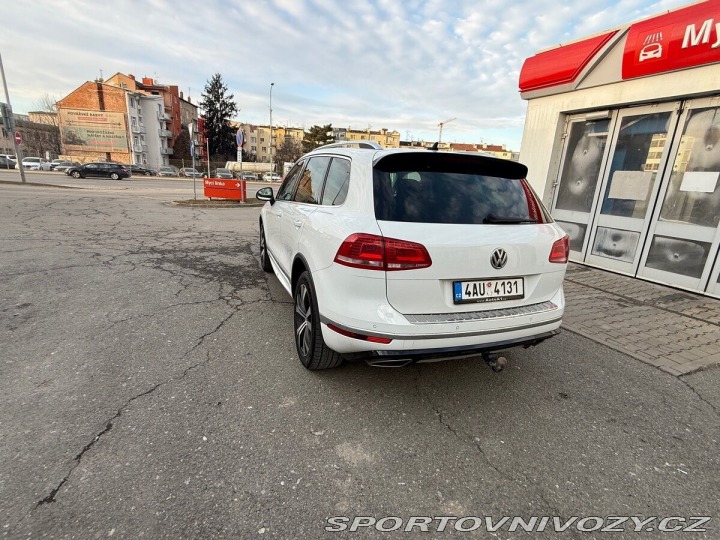 Volkswagen Ostatní modely Touareg 3,0 2015