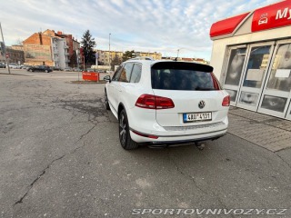 Volkswagen Ostatní modely Touareg 3,0 2015