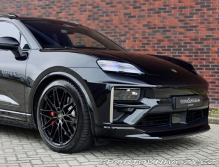 Porsche Macan Turbo | Panoráma - Ťažné 2024