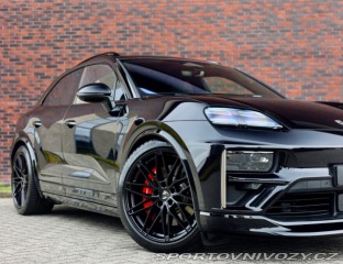 Porsche Macan Turbo | Panoráma - Ťažné 2024