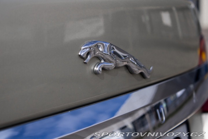 Jaguar XF 3.0l V6 (LPG) / 175kW / 2008