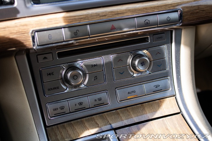 Jaguar XF 3.0l V6 (LPG) / 175kW / 2008