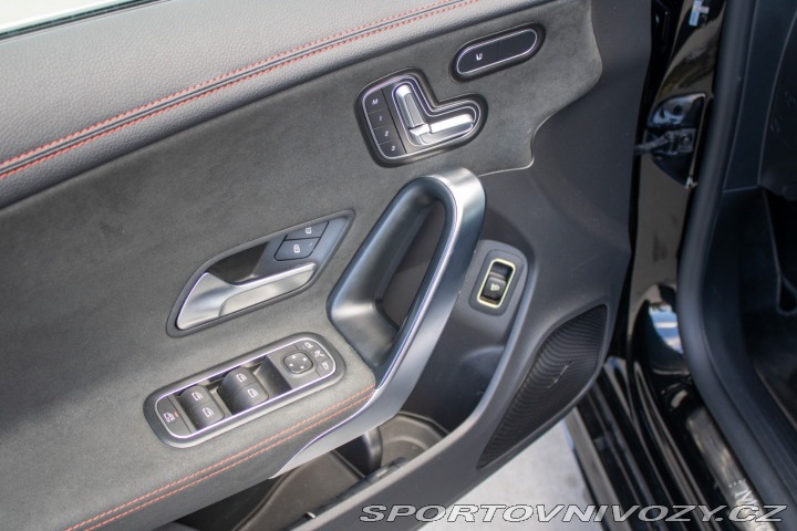 Mercedes-Benz CLA Kupé  220 4matic AJ NA SP 2019