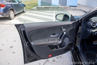 Mercedes-Benz CLA Kupé 220 4matic AJ NA SP 2019