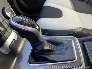 Volvo V40 2,0 i T4 140kw AWD CROSSC 2015