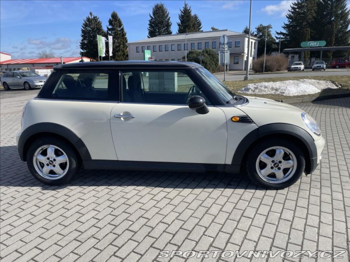 Mini Cooper 1,6 i 88kw Klima ALU bez 2008