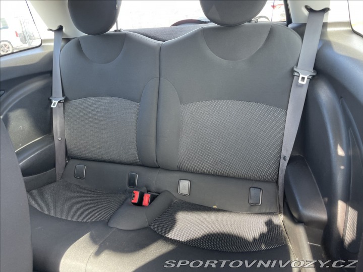 Mini Cooper 1,6 i 88kw Klima ALU bez 2008