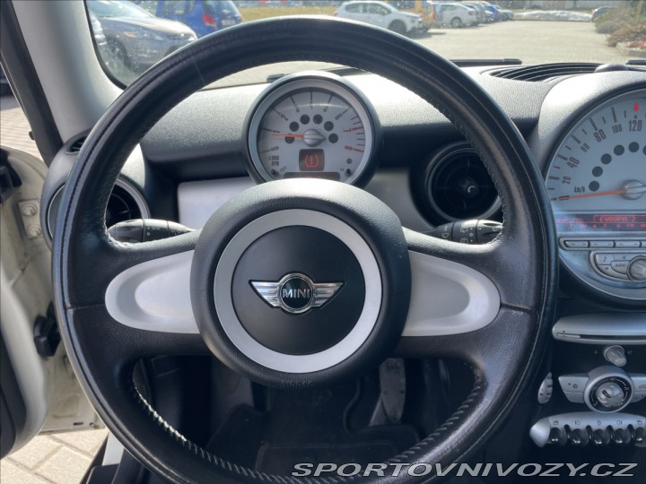 Mini Cooper 1,6 i 88kw Klima ALU bez 2008