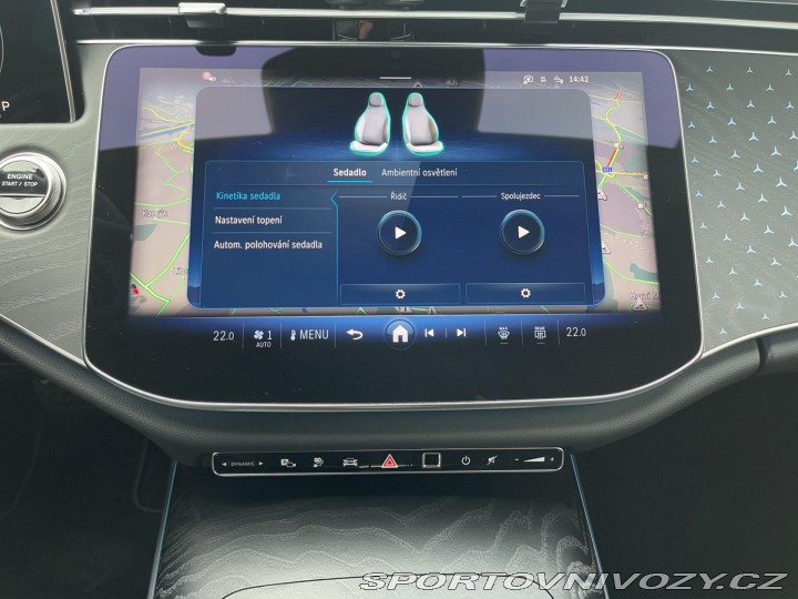 Mercedes-Benz E E 300 e 4MATIC 2025