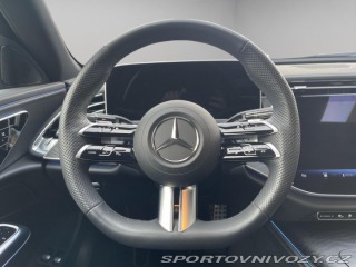Mercedes-Benz E E 300 e 4MATIC 2025
