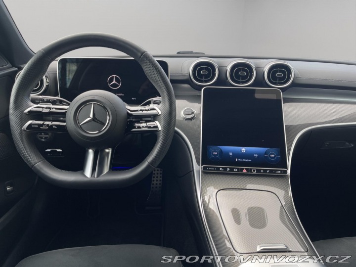 Mercedes-Benz C C 300 de 4MATIC kombi 2025