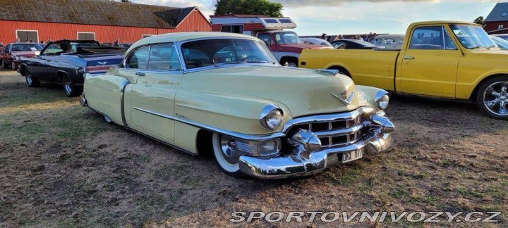 Ostatní značky Ostatní modely Cadillac Hardtop Sixty-Two Coupé de Ville 1953