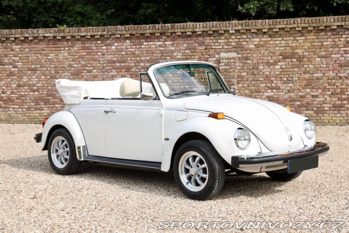 Volkswagen Beetle 1303 Convertible 1500 Convertible 1977