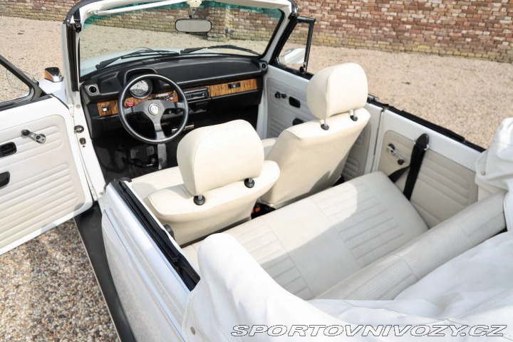 Volkswagen Beetle 1303 Convertible 1500 Convertible 1977